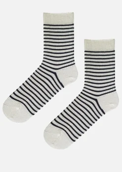 Skarpetki z czarnymi paskami i elastycznym ściągaczem Stripes