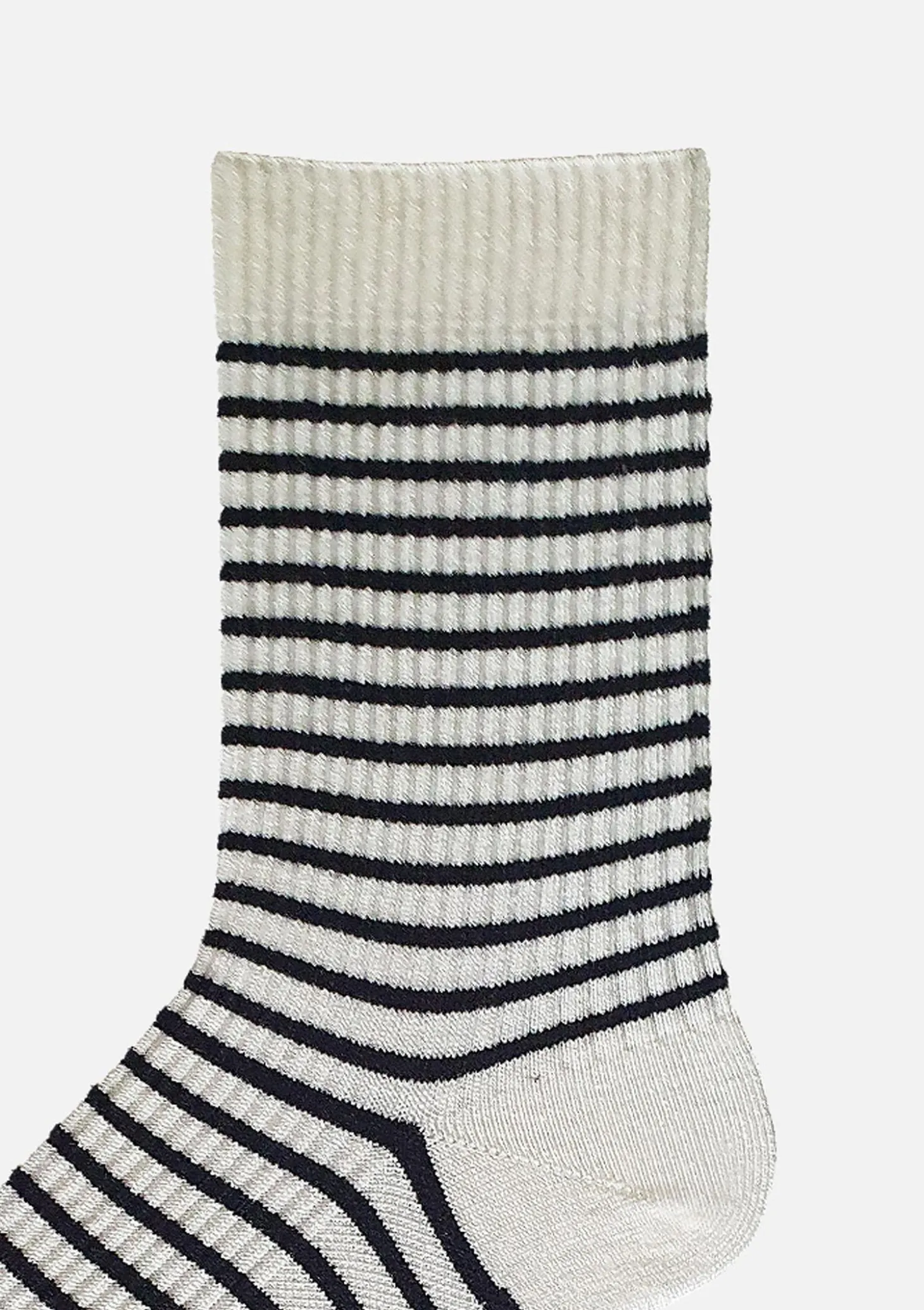 Skarpetki z czarnymi paskami i elastycznym ściągaczem Stripes